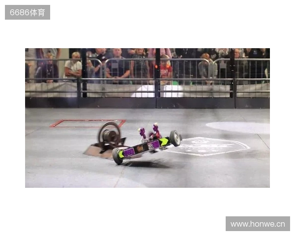 机器人格斗轰鸣2025AEW，RFT极智战甲大赛收官